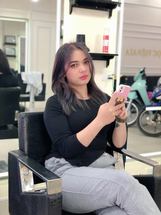 Mới chỉ nhá hàng bằng một dịp đặc biệt, group này bỗng nổi lên toàn girl chất lượng, người diện đồ gym, người lại ưỡn dáng bên bờ biển - Ảnh 9.