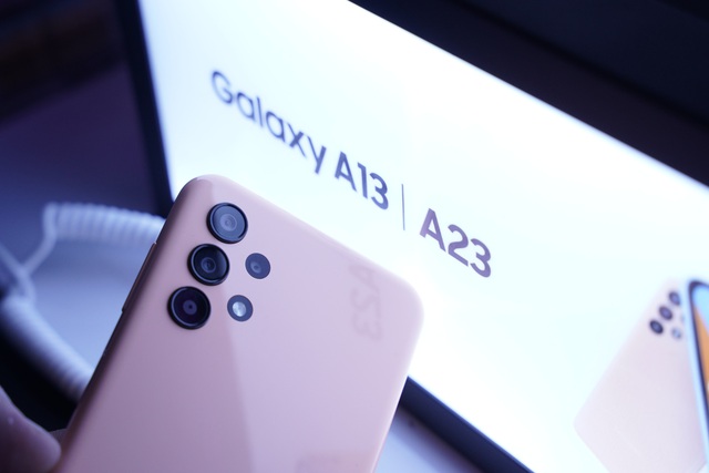Samsung tung ra bộ 3 điện thoại dành riêng cho Gen Z, công bố dự án khủng hợp tác cùng Cris Phan, Bộ Bim, Nam Blue - Ảnh 4.