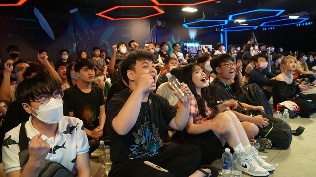 Lột xác trước Khuyển Vương, Fancy United Esports chính thức trở thành nhà vô địch VCT 2022 - Stage 2 Challengers VN - Ảnh 10.