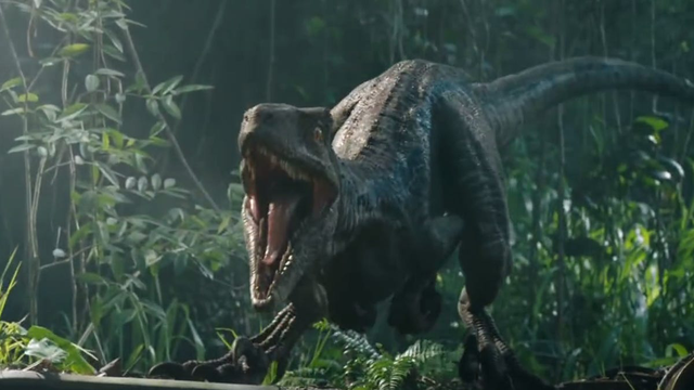 Hành trình của nàng khủng long được ví là sinh vật thông minh thứ hai trên hành tinh trong Jurassic World - Ảnh 2.