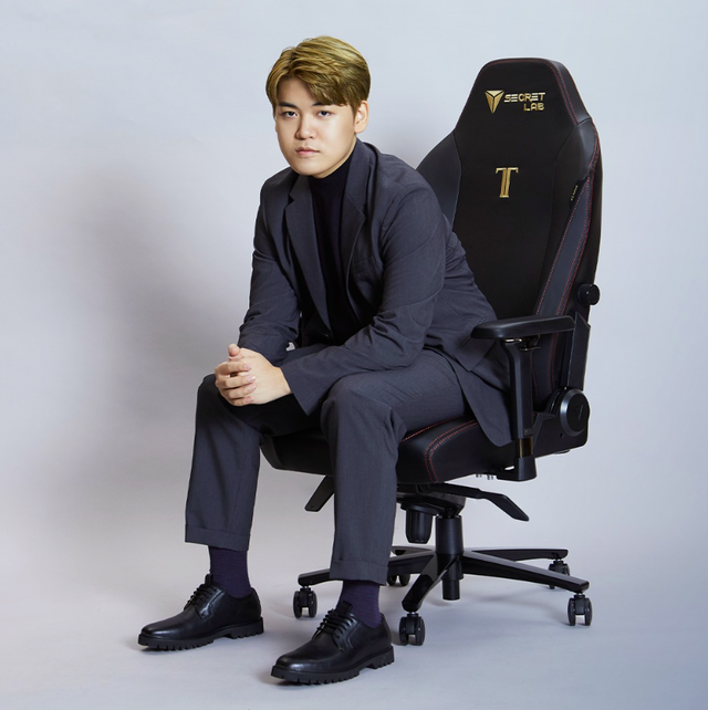 Secretlab TITAN Evo 2022: Ghế gaming chinh phục cả Faker và T1 - Ảnh 3.